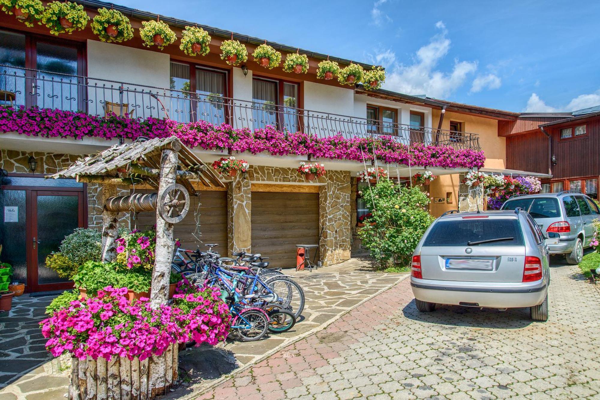 Vela Apartment Maly Slavkov Bagian luar foto