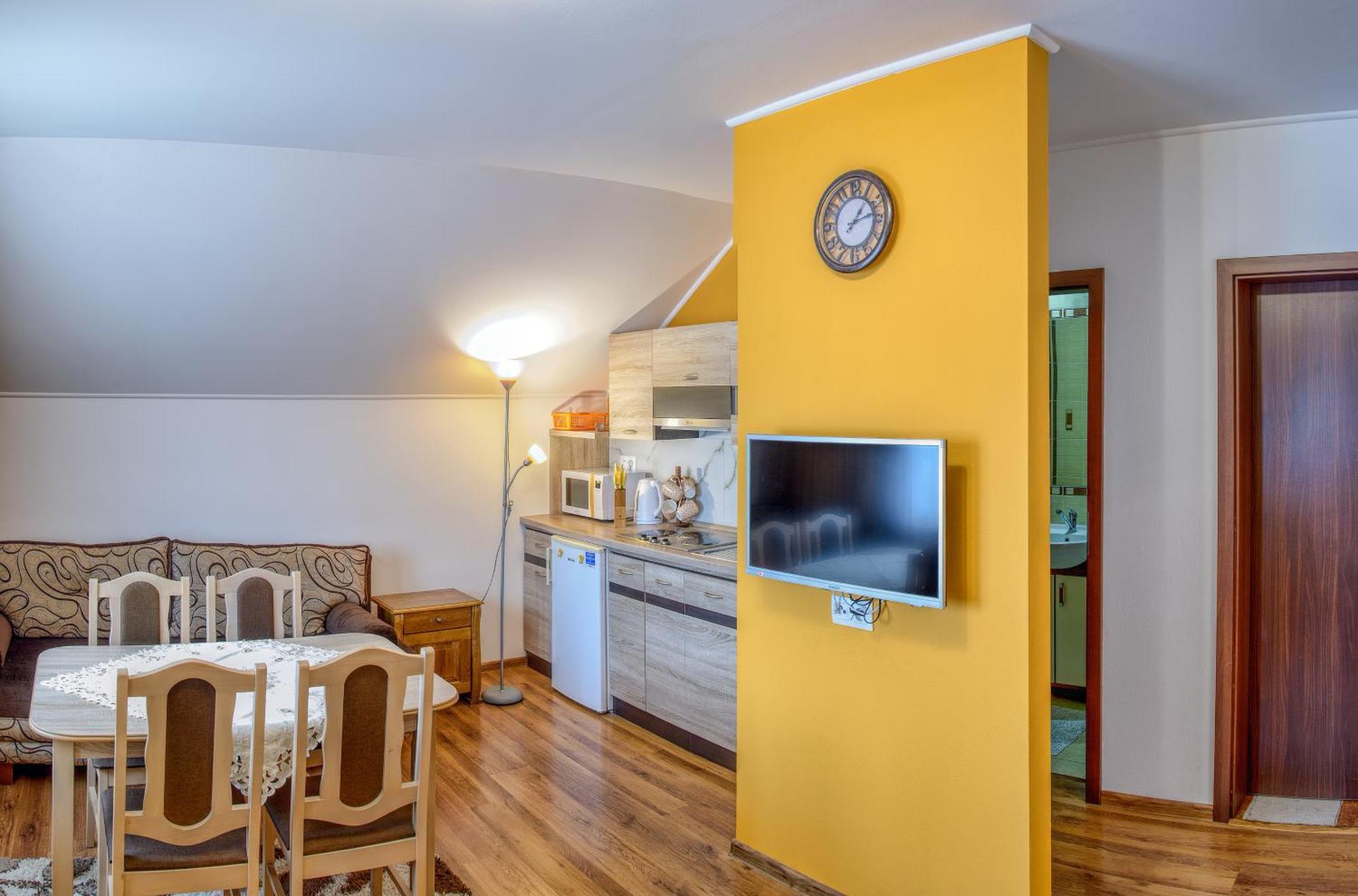 Vela Apartment Maly Slavkov Bagian luar foto
